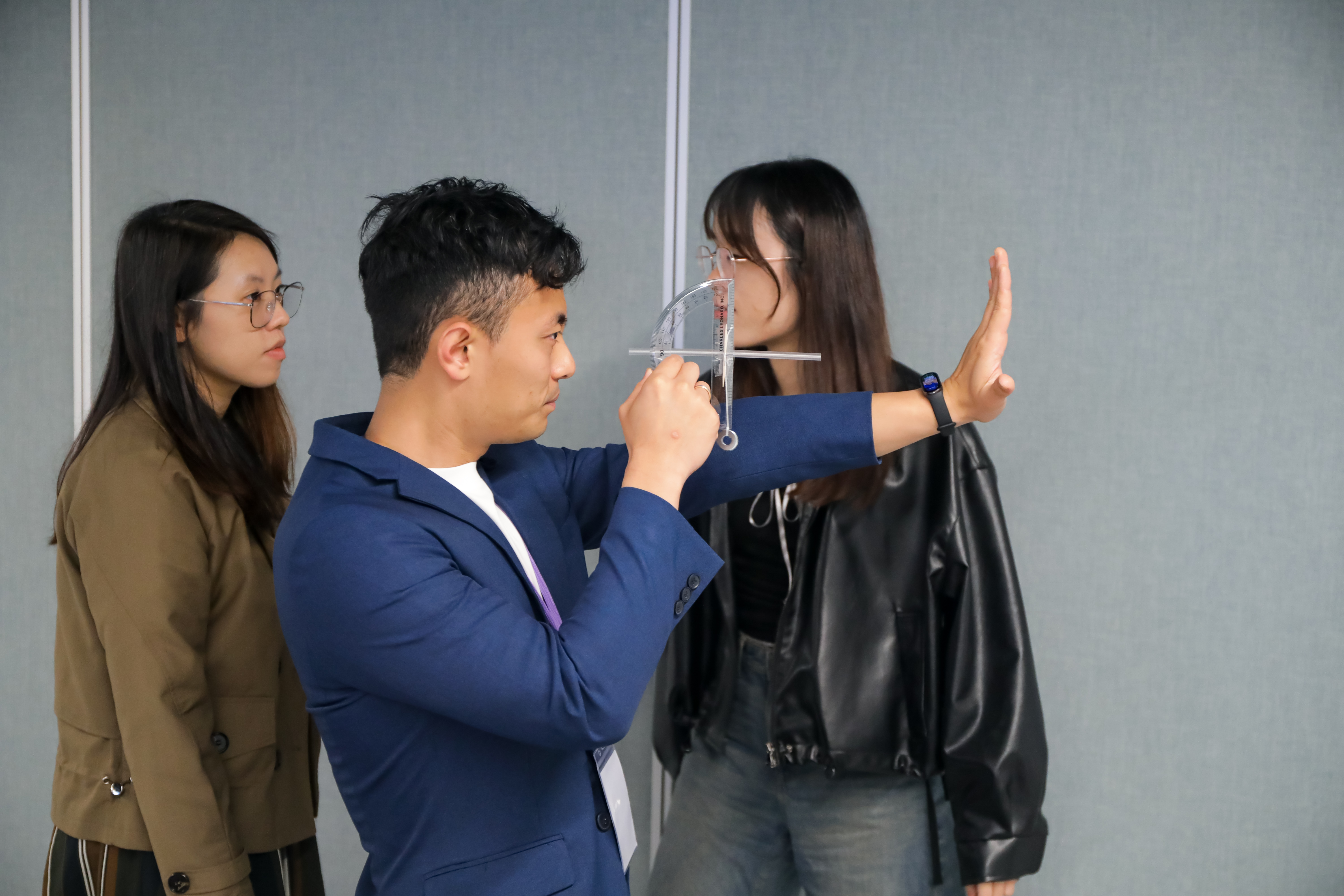 小學科學延伸課程調適與教師專業發展啟航